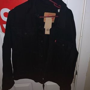 Levi’s black denim jacket